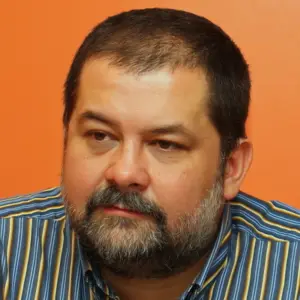 Сергей Васильевич Лукьяненко